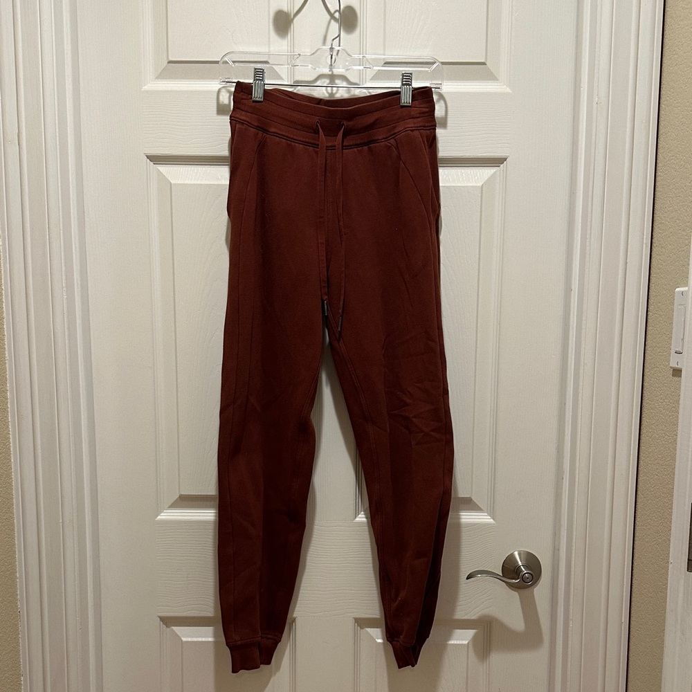 Women’s  Lululemon Rust Colored Joggers